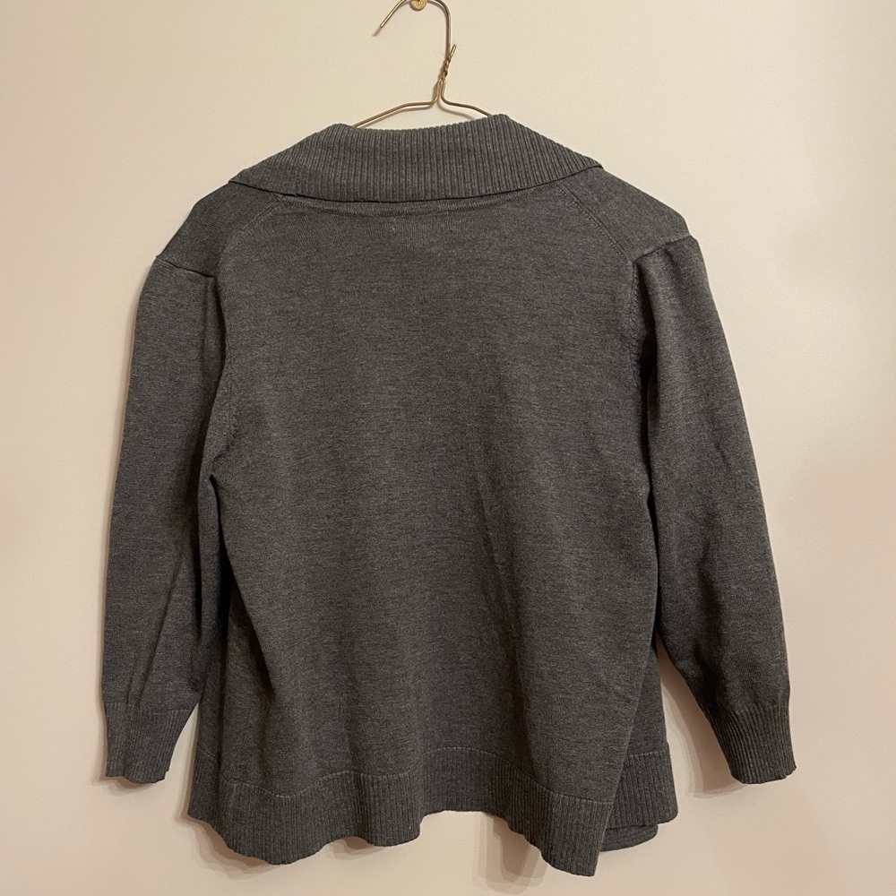 Gray Cardigan - Picture 4 of 4